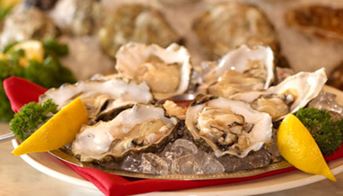 Foods of Love: Oysters and Champagne