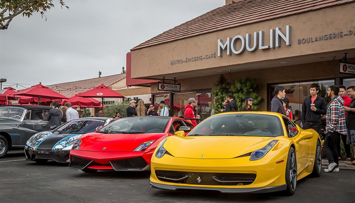 Cars & Café at Moulin