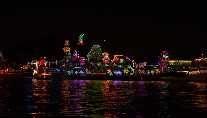 Marina Park Christmas Boat Parade Festivities