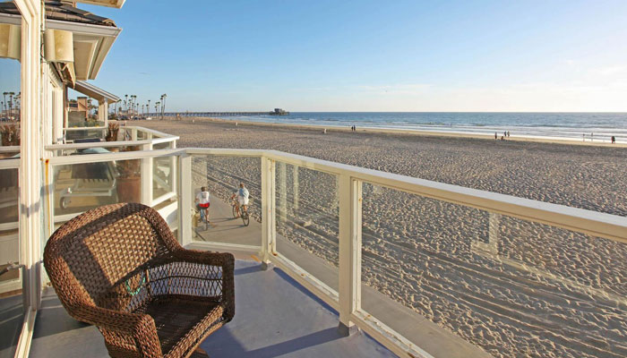 Beachview Realty in Newport Beach