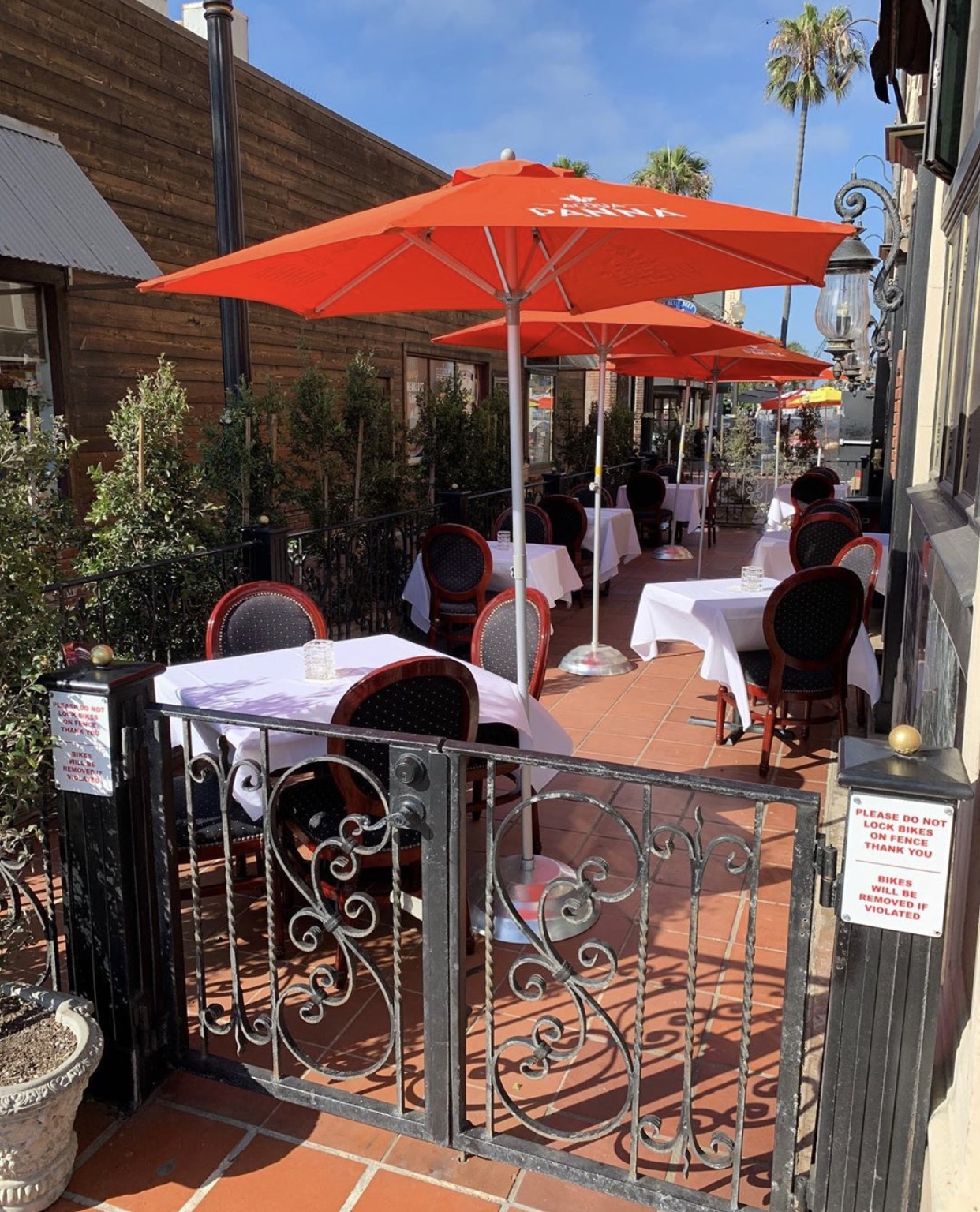 restaurants in newport beach ca