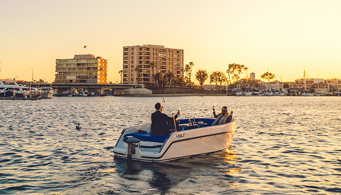 Vision Electric Boat Rental