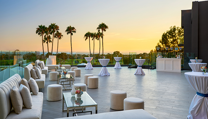 Book Your next Meeting at VEA Newport Beach