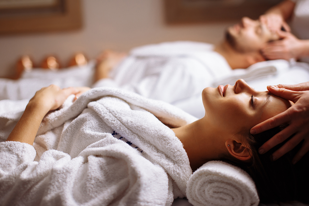 couple getting massages