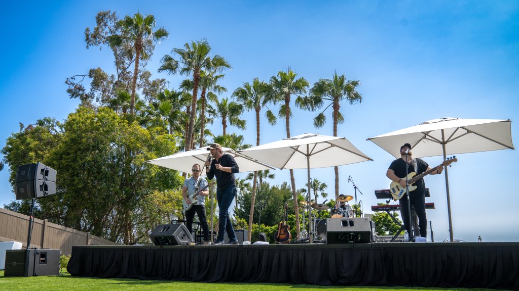band on a concert