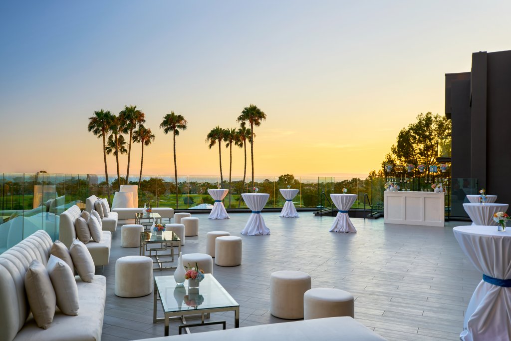 deck overlooking golf course