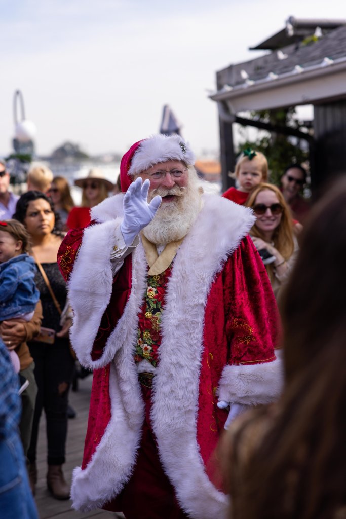 Santa at Lido Marina Village