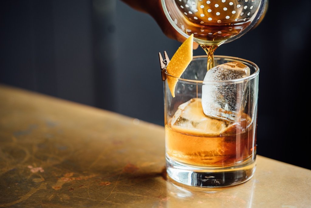 old fashion cocktail