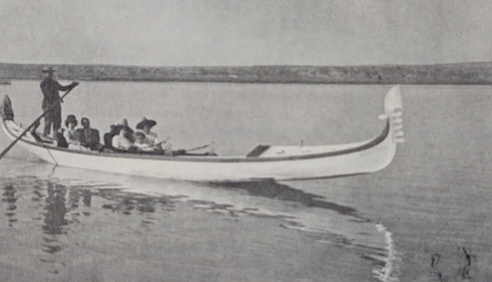 1908 - Scarpa and gondola 1